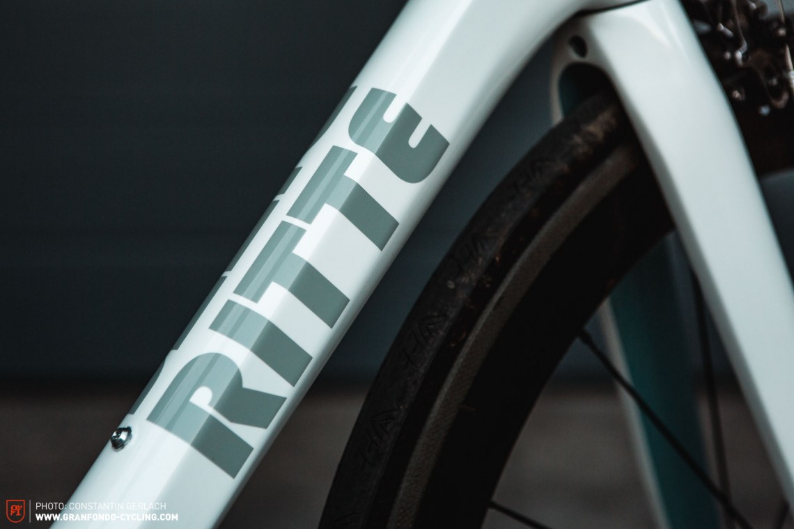 Weiss & Grau: Ritte-Bikes haben normalerweise die geilsten Paintjobs. Unser Modell übte sich jedoch in vornehmer Zurückhaltung.