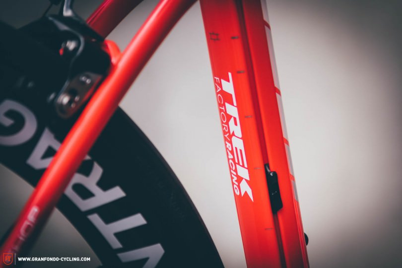 Located just behind Domane SLR’s seat tube is a slider that allows the rider to control the Domane SLR’s vertical compliance based upon their preference or the terrain they intend to conquer.