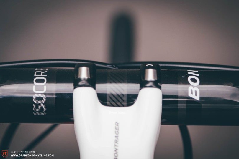 In order to minimise high frequency vibration Bontrager engineers have developed the all-new IsoCore handlebar. 