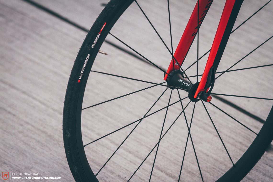 Review: DT Swiss PR 1400 DICUT OXiC Wheels | GRAN FONDO Cycling
