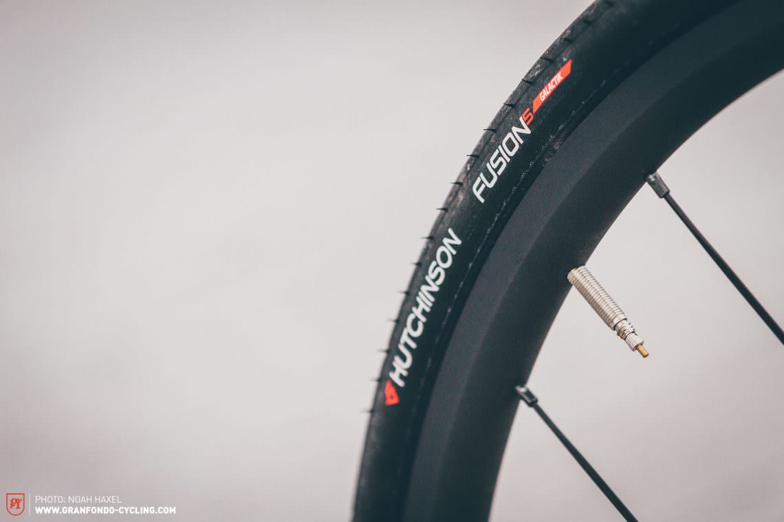 Review: DT Swiss PR 1400 DICUT OXiC Wheels | GRAN FONDO Cycling
