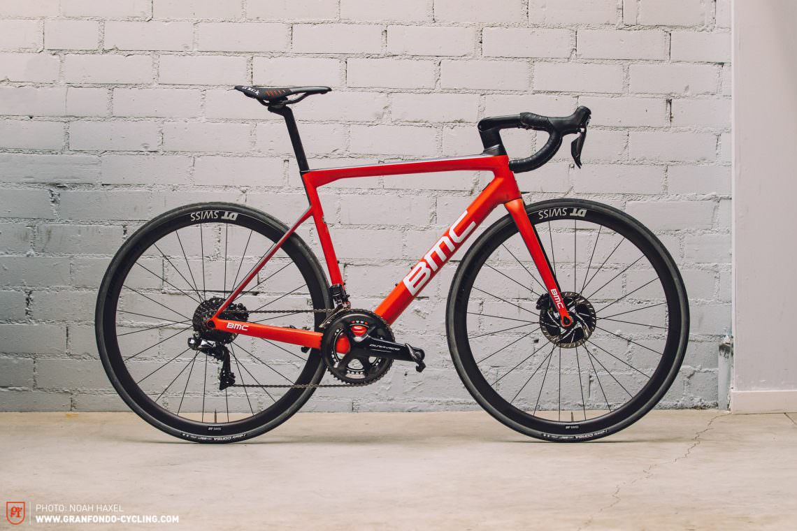 The BMC Teammachine SLR01 is looking and most importantly riding fast.